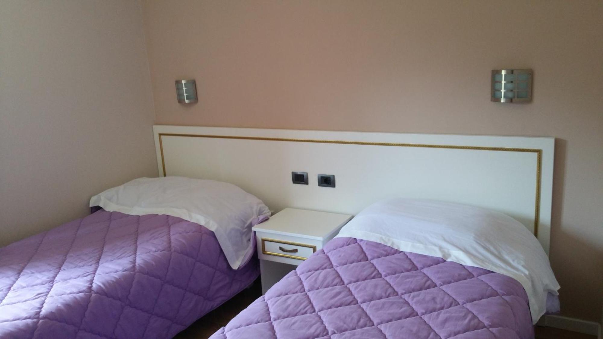 Hotel Margjeka Valbone Oda fotoğraf